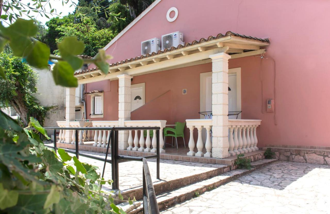 Fouxia Apartments And Studios Perama  Luaran gambar