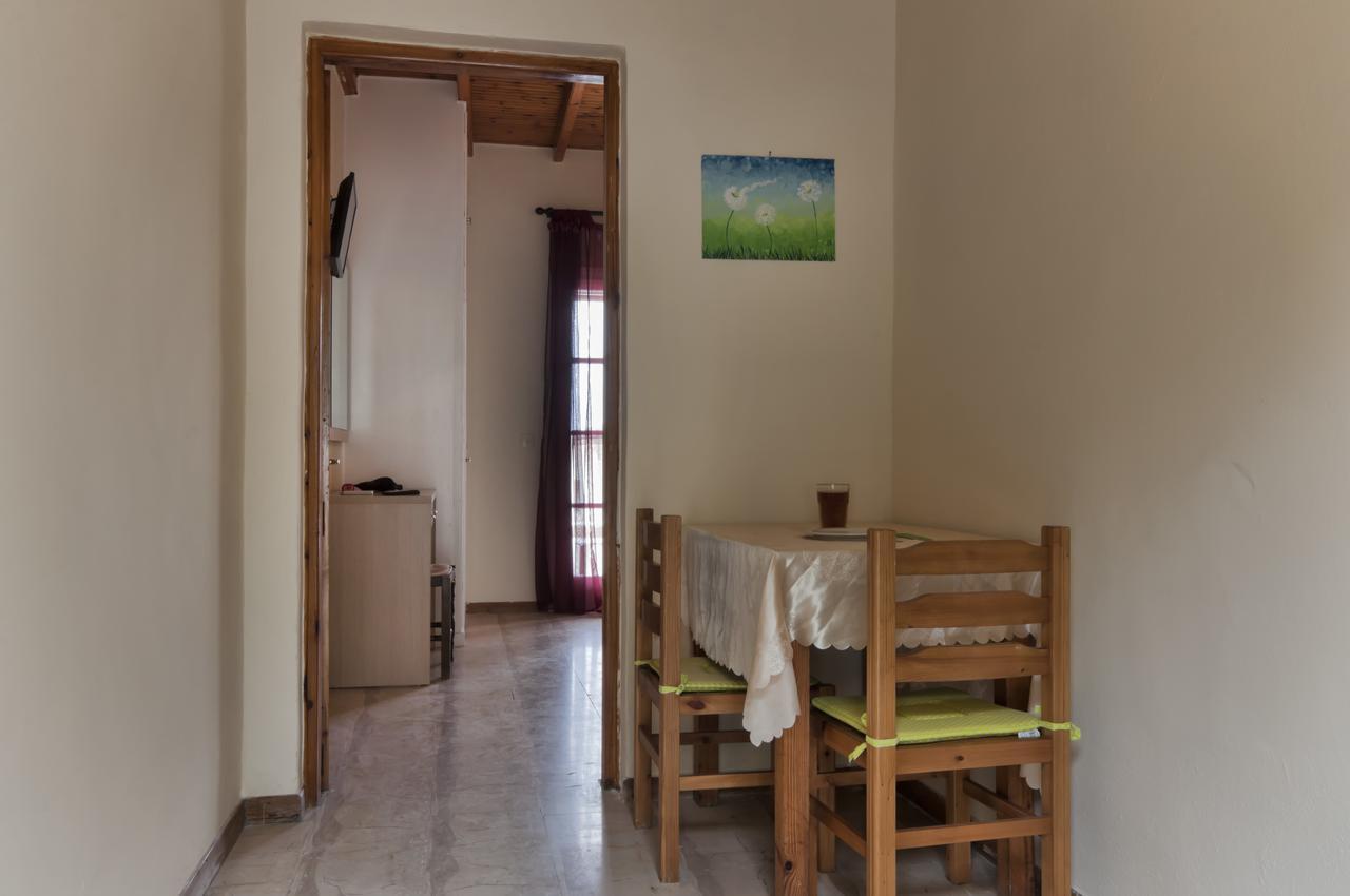 Fouxia Apartments And Studios Perama  Luaran gambar